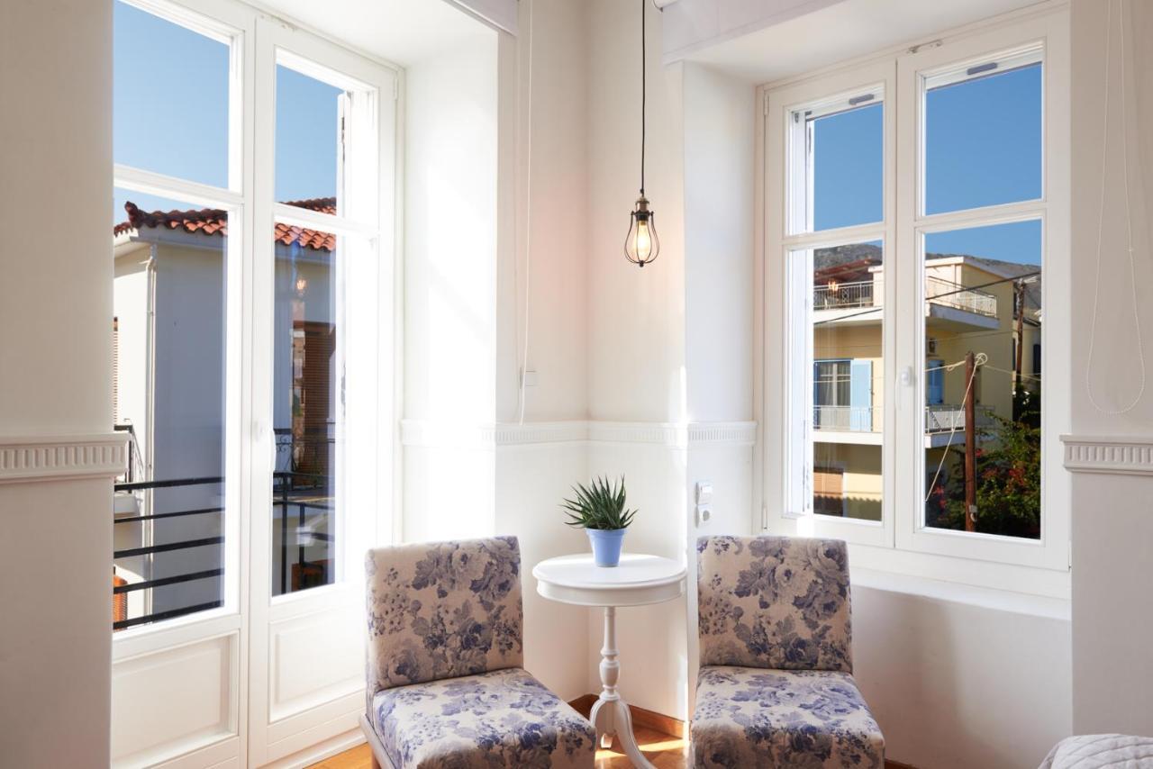 Galaxidaki 1857 Guesthouse Galaxidi ภายนอก รูปภาพ