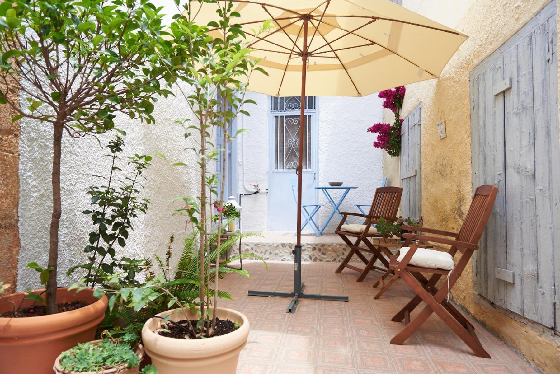 Galaxidaki 1857 Guesthouse Galaxidi ภายนอก รูปภาพ